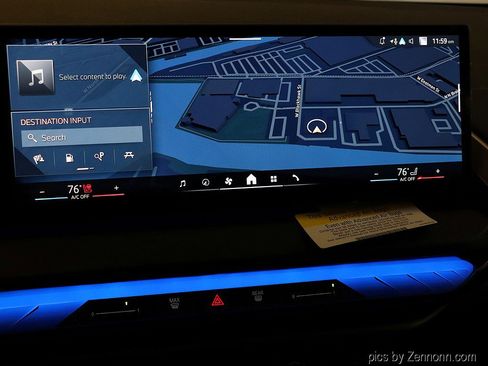 Used 2025 BMW X3 xDrive30i w/ Premium Package image 18