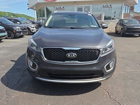 Used 2018 Kia Sorento EX AWD/4WD image 2