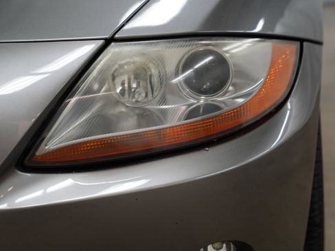 Used 2004 BMW Z4 3.0i image 13