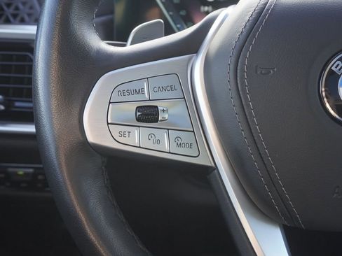 Used 2023 BMW X7 xDrive40i w/ Premium Package image 12