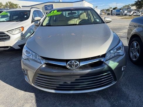 Used 2016 Toyota Camry LE image 2