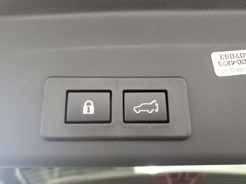 New 2026 Subaru Ascent Limited image 34