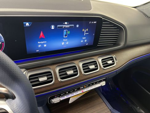 New 2026 Mercedes-Benz GLE 63 AMG S image 30