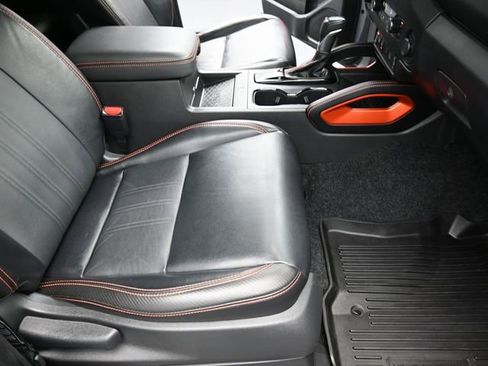 Used 2023 Nissan Frontier PRO-4X w/ Pro-4X Premium Package image 26