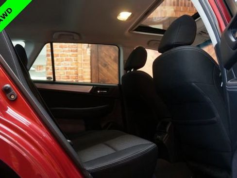 Used 2019 Subaru Outback 2.5i Premium image 46
