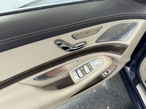 Used 2016 Mercedes-Benz S 550 4MATIC Sedan image 17