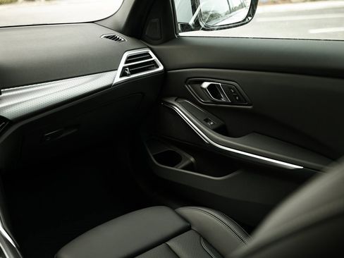 New 2026 BMW 330i Sedan image 27