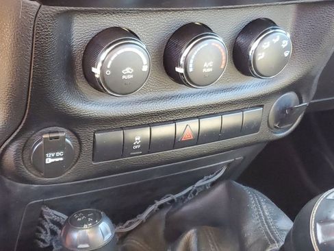 Used 2012 Jeep Wrangler Unlimited Sport w/ Trailer Tow Group image 14