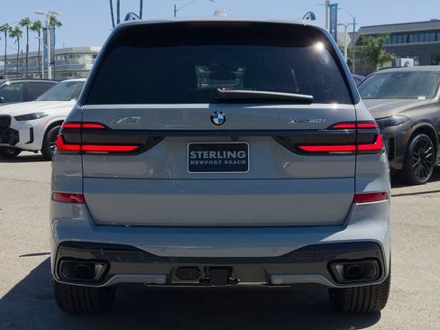 New 2027 BMW X7 xDrive40i w/ M Sport Package AWD/4WD image 17