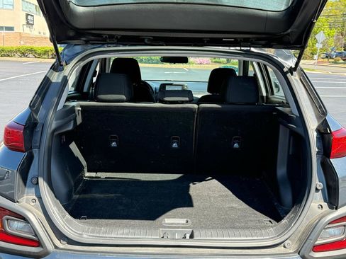 Used 2019 Hyundai Kona SE AWD/4WD image 8