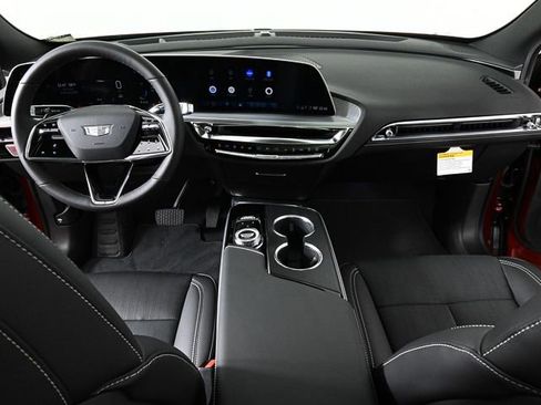 New 2025 Cadillac Lyriq Sport image 19