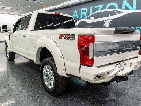 Used 2017 Ford F250 Platinum w/ Platinum Ultimate Package image 10