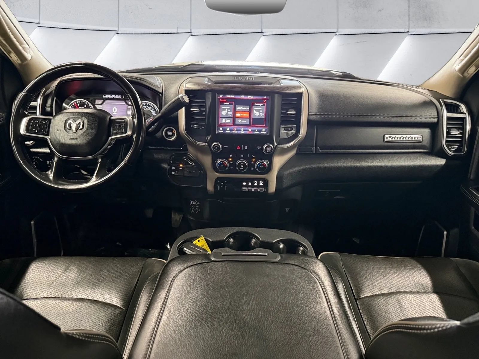 Used 2021 RAM 2500 Laramie AWD/4WD image 9