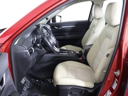 Used 2017 MAZDA CX-5 Touring w/ Preferred Equipment Package image 33