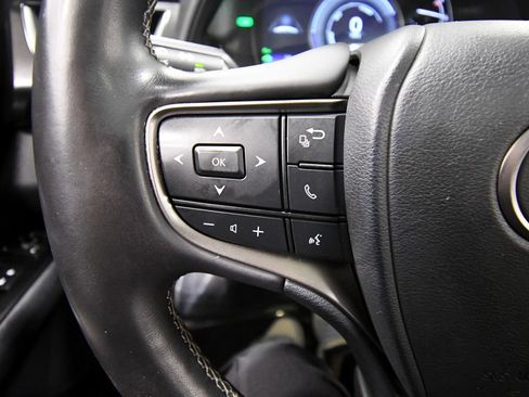 Used 2022 Lexus UX 250h w/ Premium Package AWD/4WD image 21