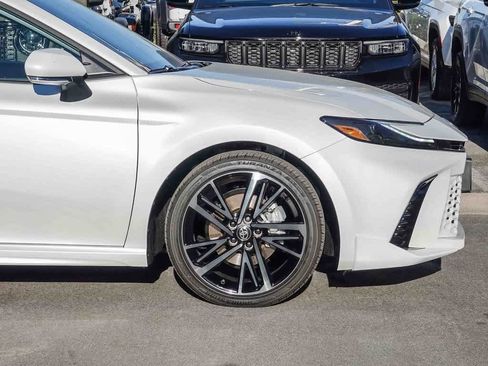 Used 2025 Toyota Camry XSE image 9