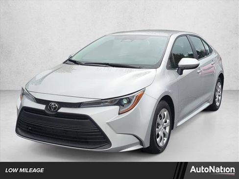 Certified 2026 Toyota Corolla LE image 1