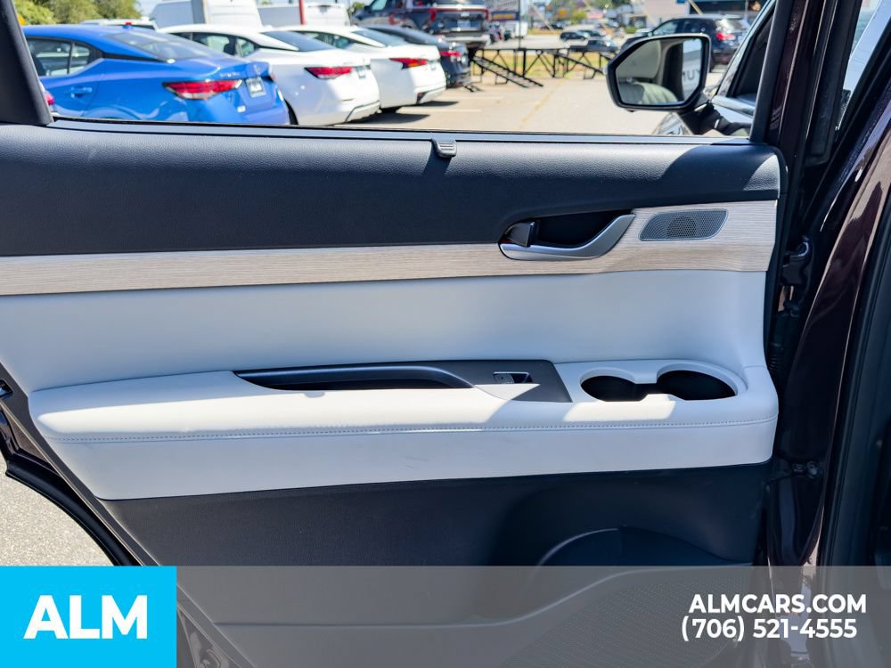 Certified 2024 Hyundai Palisade Limited FWD image 11