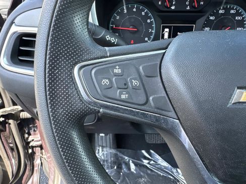 Used 2019 Chevrolet Equinox LS image 31