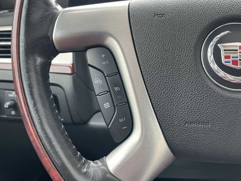 Used 2010 Cadillac Escalade ESV Luxury AWD/4WD image 43