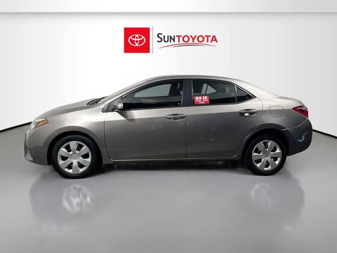 Used 2016 Toyota Corolla LE image 28