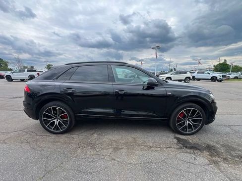 Used 2022 Audi Q8 Premium Plus AWD/4WD image 4