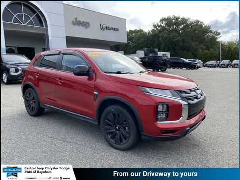 Used 2023 Mitsubishi Outlander Sport LE AWD/4WD image 1