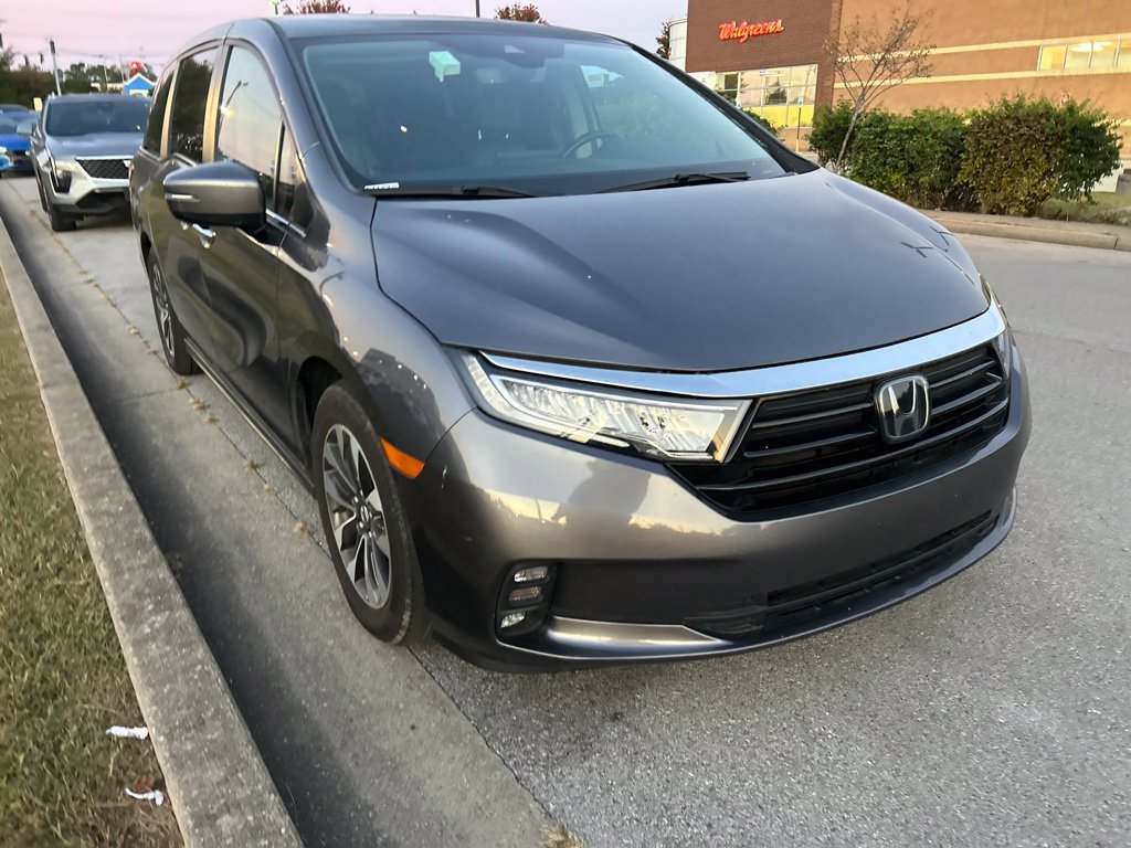 Used 2024 Honda Odyssey EX-L image 2