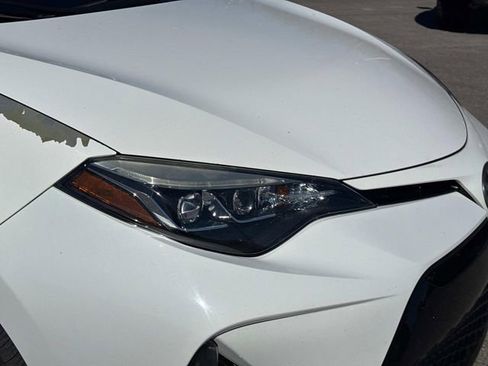 Used 2017 Toyota Corolla SE image 10