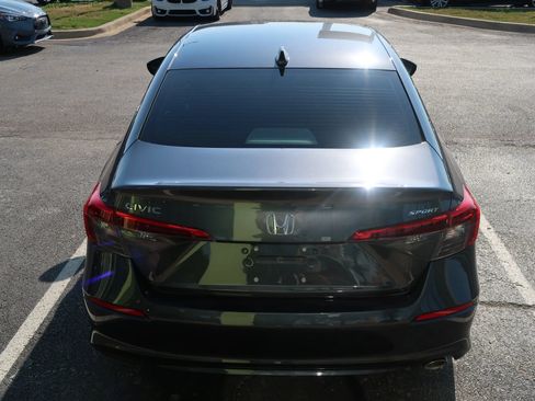Used 2024 Honda Civic Sport image 9