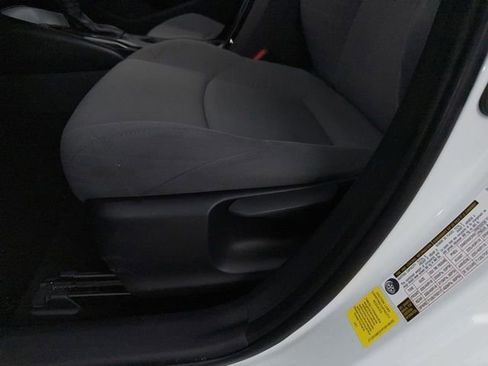 Used 2023 Toyota Corolla SE FWD image 29