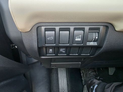 Used 2019 Subaru Ascent Touring image 26