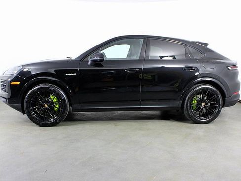 New 2026 Porsche Cayenne E-Hybrid Coupe image 2