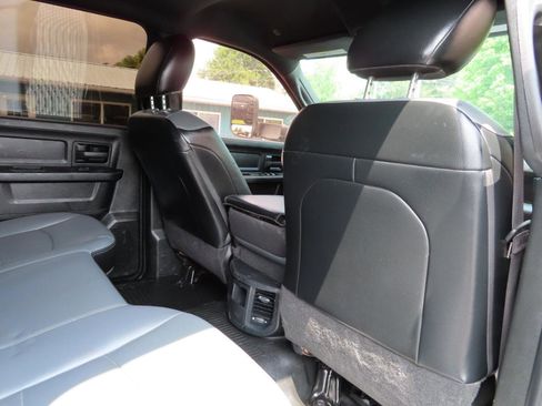 Used 2022 RAM 3500 Tradesman image 49