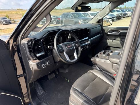 Used 2025 GMC Sierra 1500 SLT RWD image 20