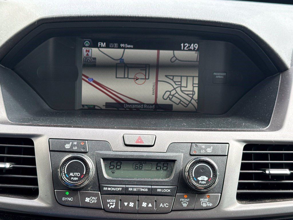 Used 2015 Honda Odyssey Touring image 24