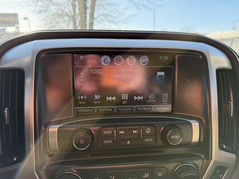 Used 2019 GMC Sierra 3500 SLT image 29