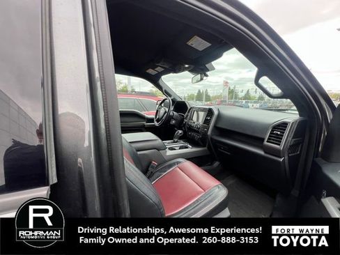 Used 2019 Ford F150 XLT w/ Equipment Group 302A Luxury AWD/4WD image 4