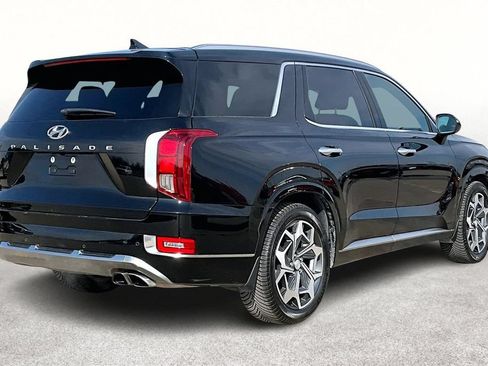 Used 2022 Hyundai Palisade Calligraphy w/ Cargo Package FWD image 2