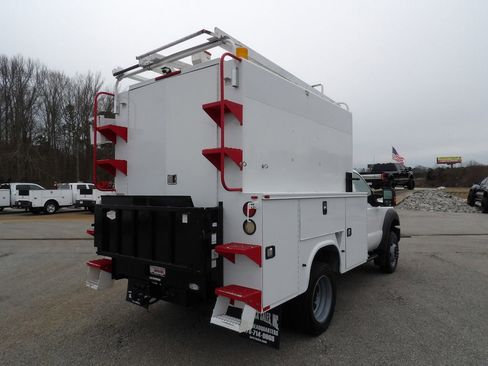 Used 2015 Ford F550 2WD Regular Cab Super Duty w/ Power Equipment Group image 7