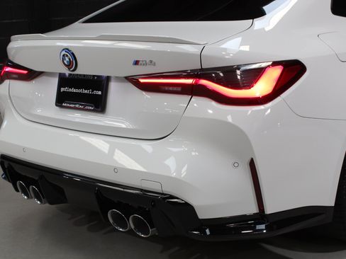 Used 2023 BMW M4 Coupe RWD image 21