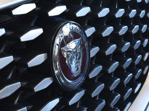 Used 2022 Jaguar F-PACE S AWD/4WD image 5