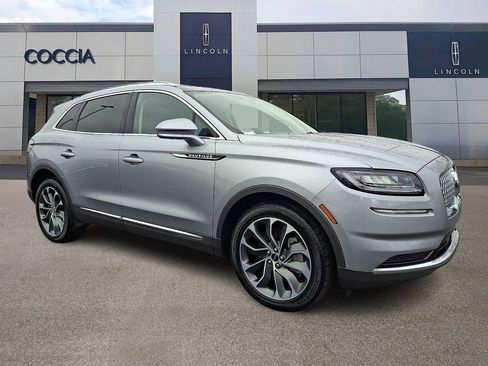 Certified 2022 Lincoln Nautilus Reserve image 3