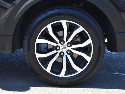 Used 2025 Ford Explorer ST-Line AWD/4WD image 36