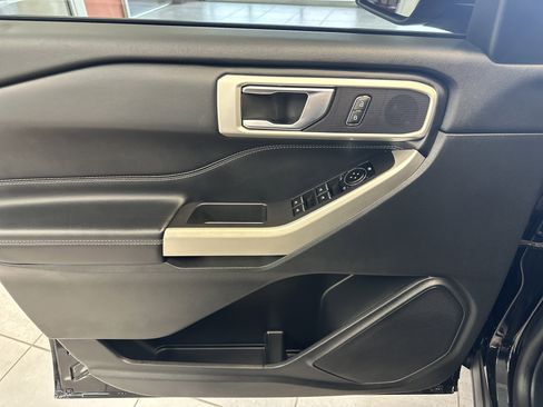 Used 2023 Ford Explorer XLT w/ Equipment Group 202A image 22