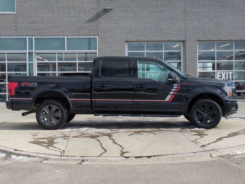 Used 2019 Ford F150 Lariat image 9