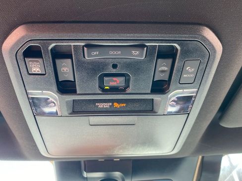 Used 2023 Toyota Tundra Platinum image 25