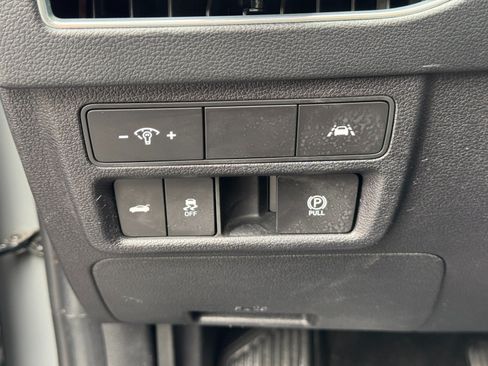 Used 2022 Hyundai Sonata SEL w/ Preferred Accessory Package FWD image 16