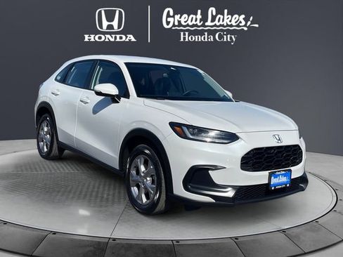 Used 2023 Honda HR-V LX image 1