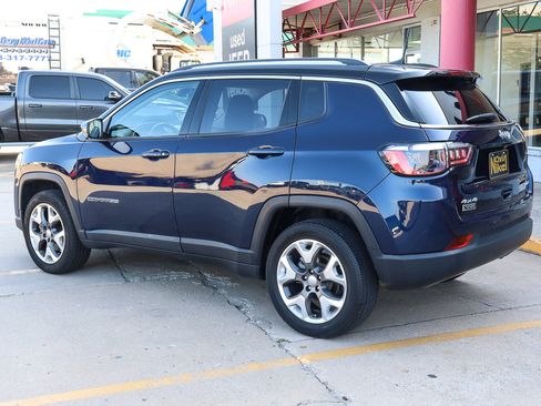 Used 2021 Jeep Compass Limited w/ Elite Interior Group image 6